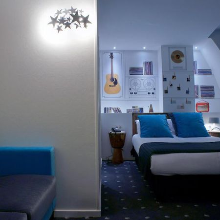 פריז Hotel Du Triangle D'Or מראה חיצוני תמונה