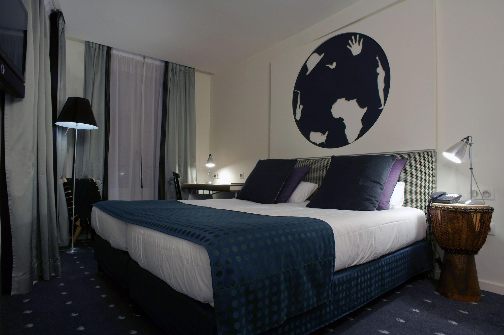פריז Hotel Du Triangle D'Or מראה חיצוני תמונה