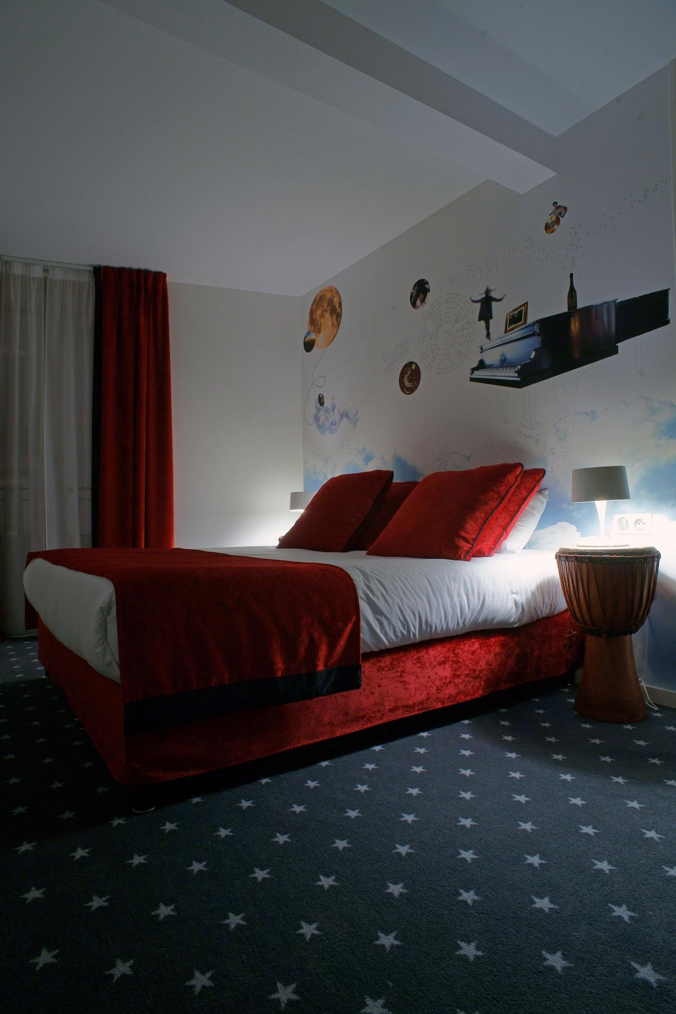 פריז Hotel Du Triangle D'Or מראה חיצוני תמונה