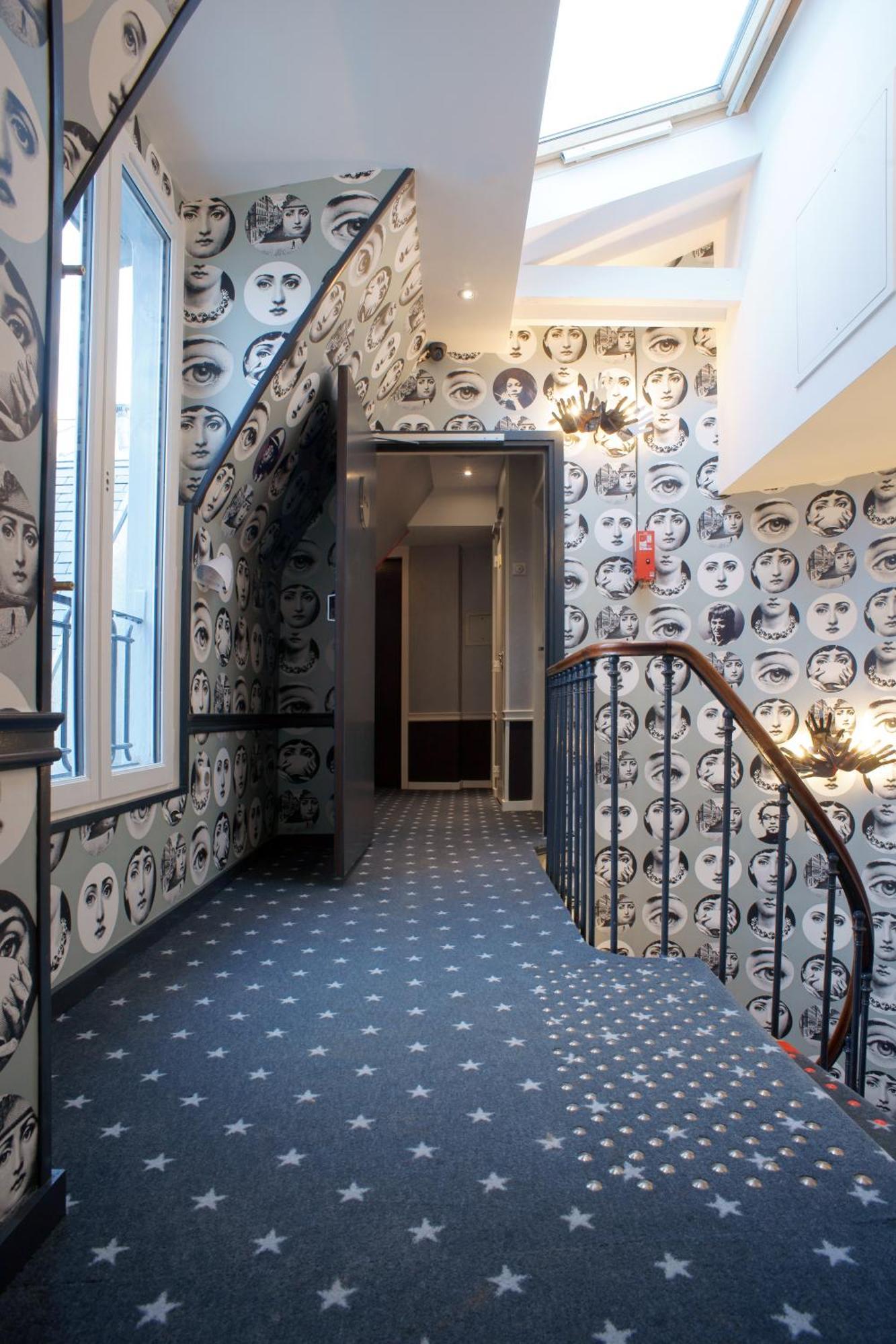 פריז Hotel Du Triangle D'Or מראה חיצוני תמונה