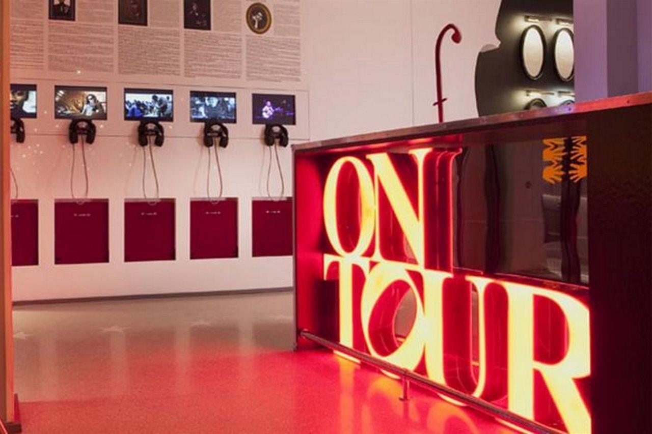 פריז Hotel Du Triangle D'Or מראה חיצוני תמונה
