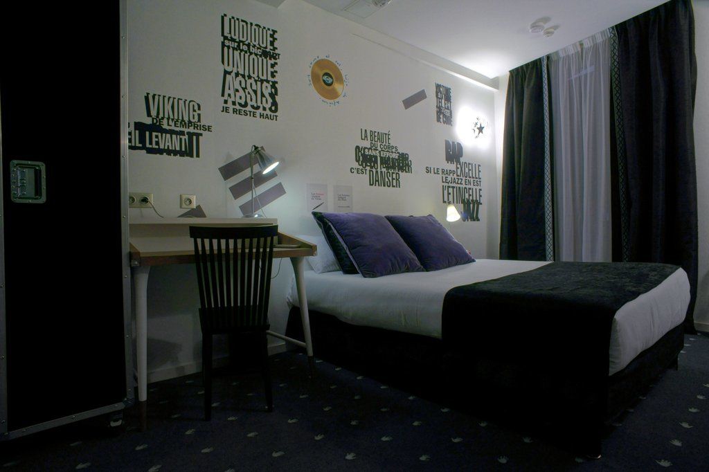 פריז Hotel Du Triangle D'Or מראה חיצוני תמונה