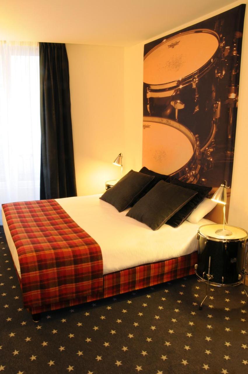 פריז Hotel Du Triangle D'Or מראה חיצוני תמונה